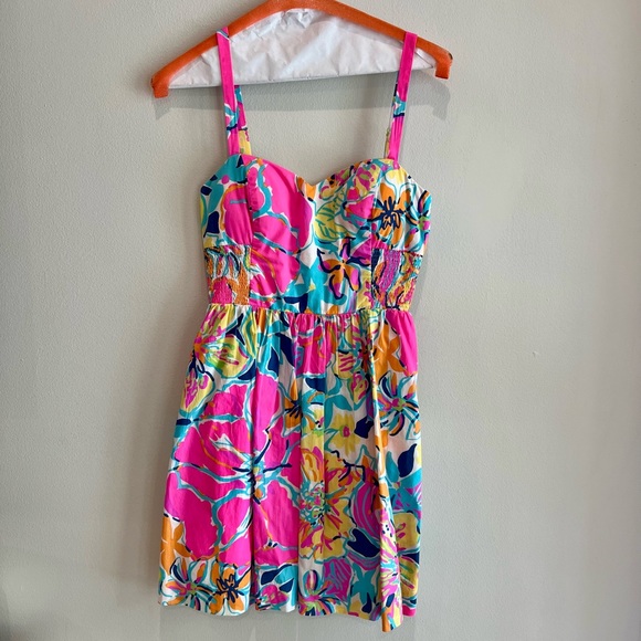 Lilly Pulitzer dress with pockets - Picture 1 of 5
